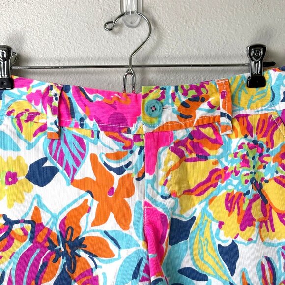 Lilly Pulitzer The Callahan Short Womens 4 Besame Mucho Multi Floral Cotton - Picture 2 of 10